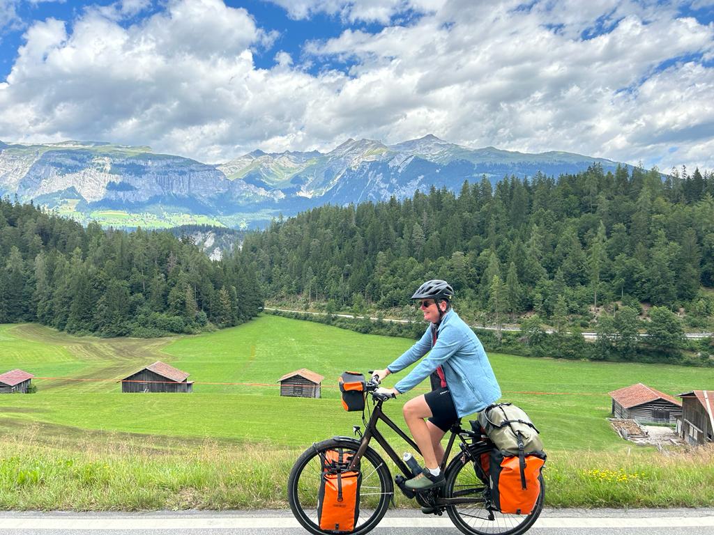 Petra op de fiets